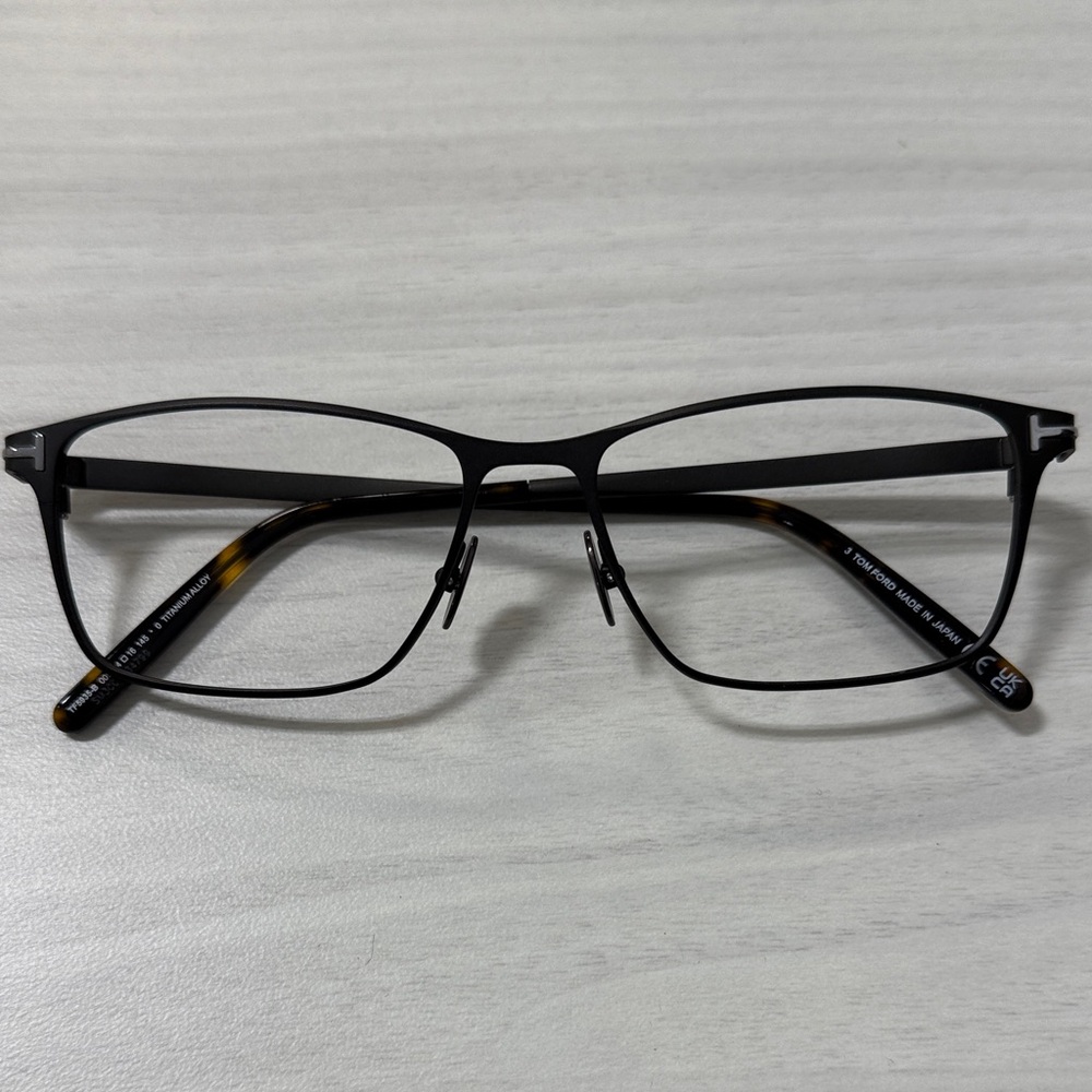 Tom ford TF5935 b but no lenses in frame